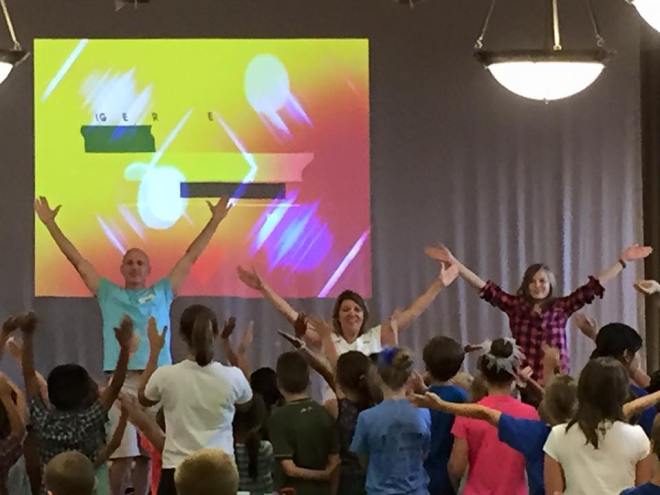 11267215_870214526347210_8447923514965945790_n