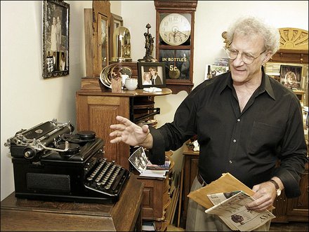 LD-Brodsky-faulkner-typewriter